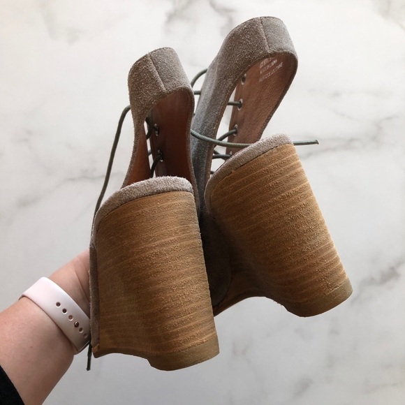 Jeffrey Campbell Carolyn Lace-Up Wedge Sandal Tan - Picture 8 of 13